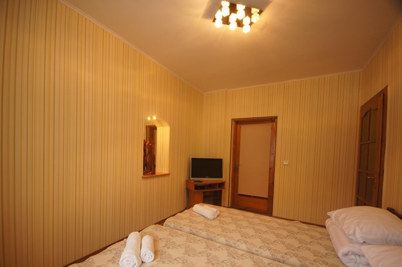 Zirka Karpat Villa Yasinya Exterior photo